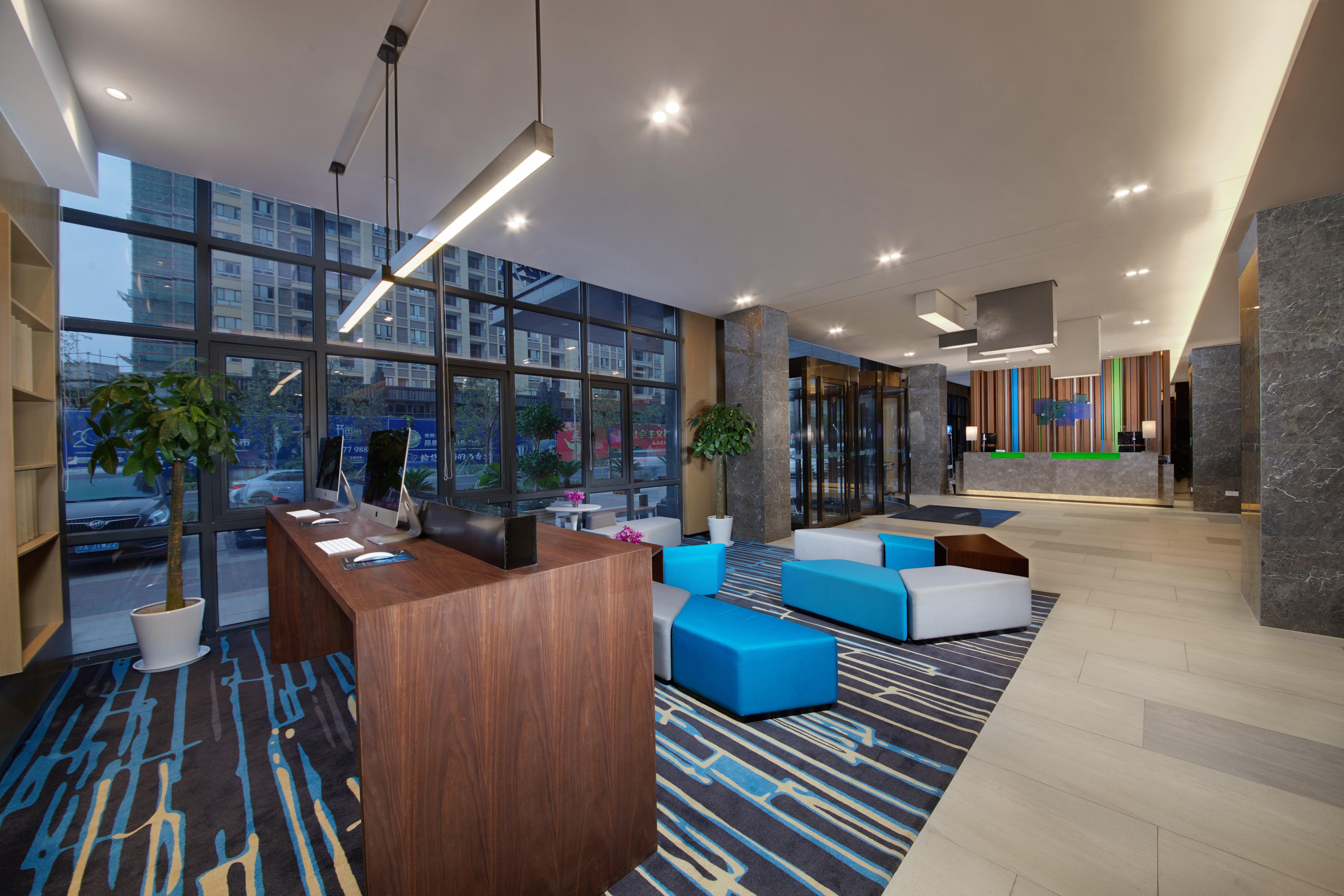 Holiday Inn Express Zhangjiagang East By Ihg Exterior foto