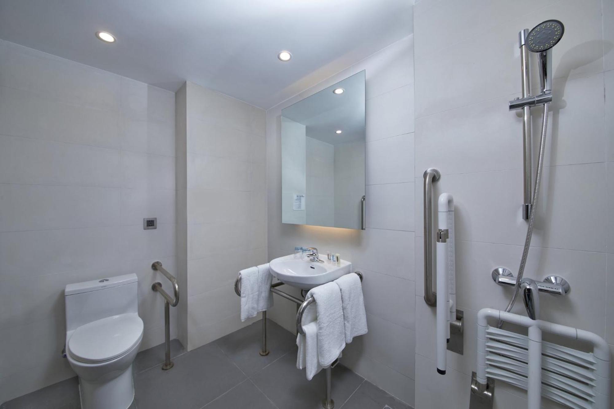 Holiday Inn Express Zhangjiagang East By Ihg Exterior foto
