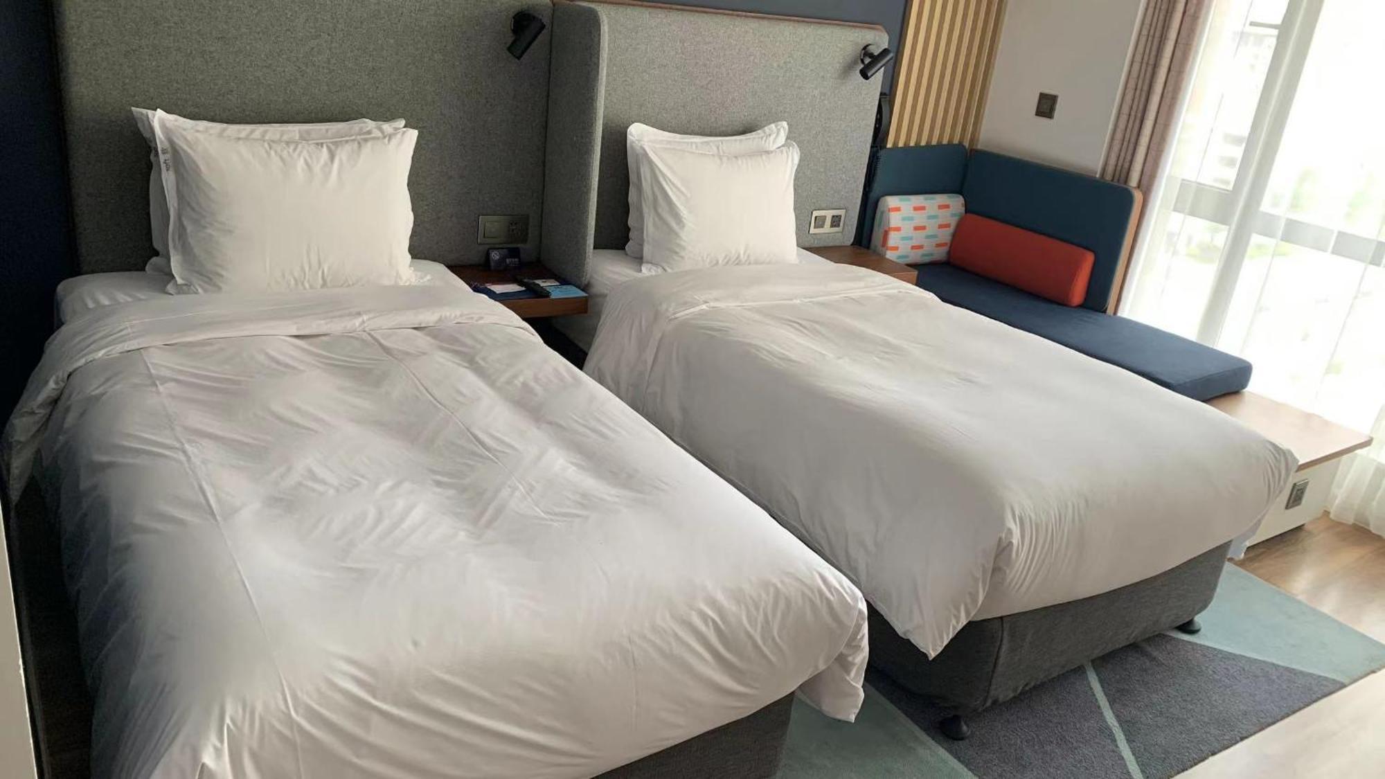 Holiday Inn Express Zhangjiagang East By Ihg Exterior foto